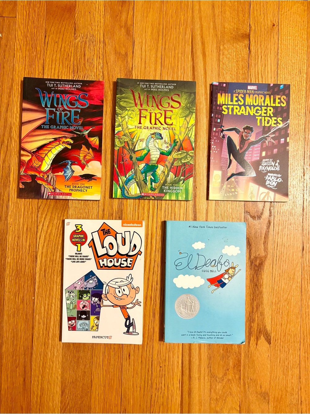 Scholastic Kids Middle Grade Graphic Novels Paperback 5-Book Lot